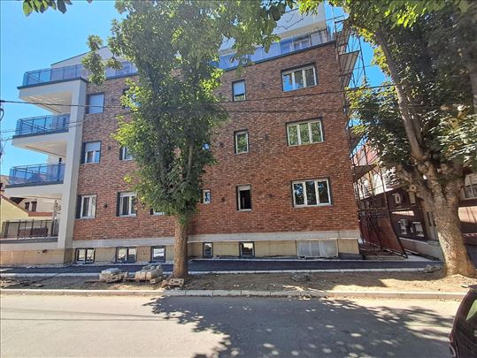 Novogradnja, Zemun, Bosanska 75, direktna prodaja