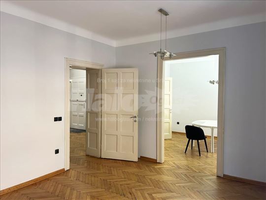 Salonac, Stevana Sremca Stari Grad, 80m2, trosoban