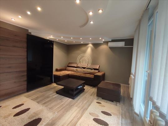 Dvosoban stan 55 m², Liman 4, Novi Sad, 2. sprat