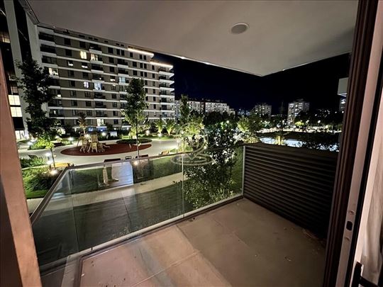 Ekskluzivan stan trosoban stan u Planet Residence 
