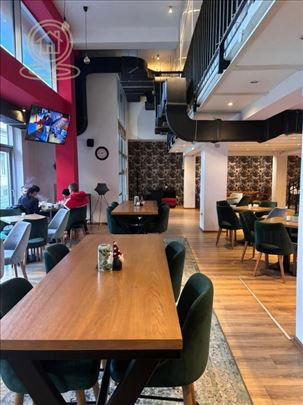 Izdavanje lokala Niš centar – 390 m², odlična loka