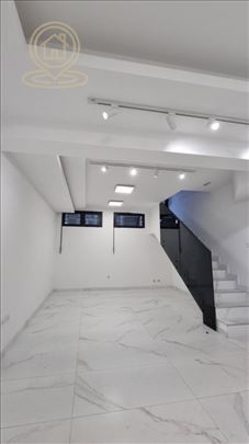 Izdavanje poslovnog prostora, 64 m² Novi Sad, Spen