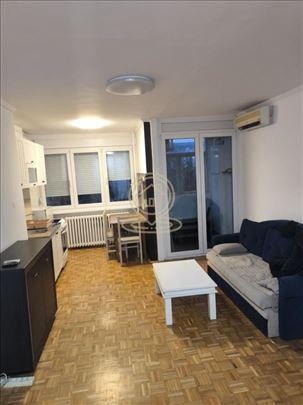 Izdavanje Stanova Novi Sad Dvosoban Stan 52m2 Lima