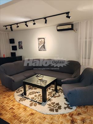 Jednosoban stan / Novi Beograd / Blok 45