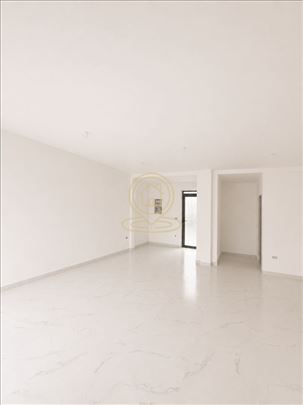 Lokal 45 m² u centru Vrnjačke Banje