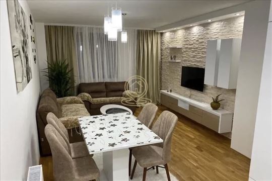 Luksuzan trosoban stan 66 m² – novogradnja, komple
