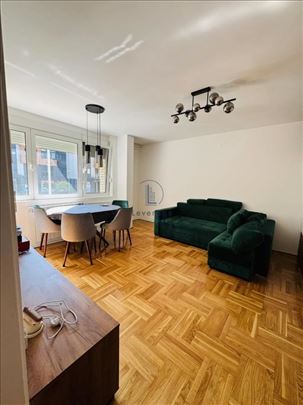 Lux, Pančevo, Strelište, Veljka Vlahovića, 51 m2