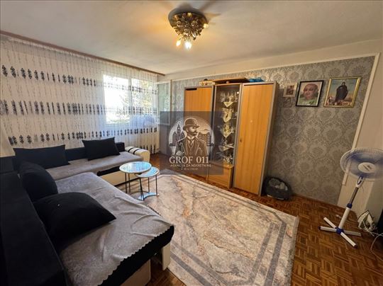 Odlična Ponuda Trosobnog Stana
