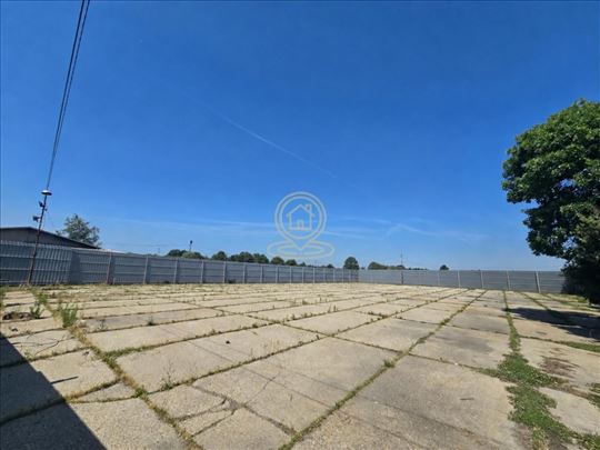 Plac 30 a u Vojlovici, Pančevo