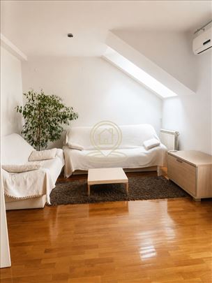 Prodaja Dupleks 54m2, 2.0 Detelinara Odmah Useljiv