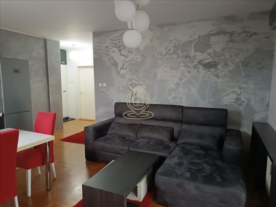 Prodaja Trosoban stan 62m2 Salajka