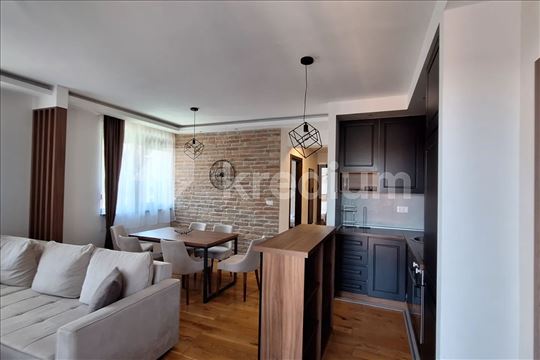 Vila Zlatibor 06 | Opremljen | Renta i Investicija