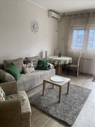 Novi Beograd - Blok 63 novogradnja #68418