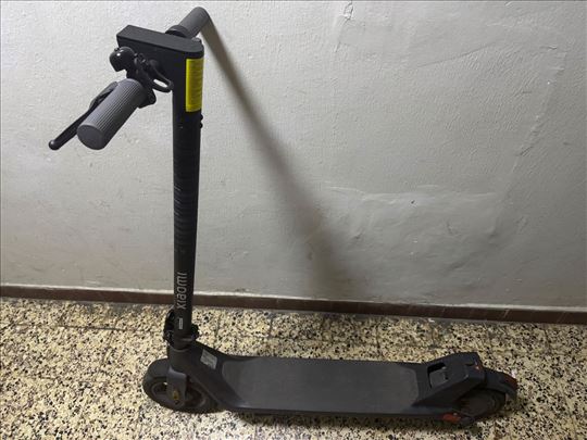 Xiaomi 4Lite 2nd gen trotinet