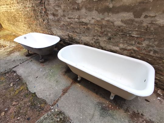2 retro tučane samostojeće kade