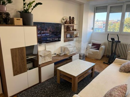 Dvosoban stan u Sarajevskoj ulici