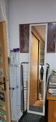 ogledalo 157x31x3