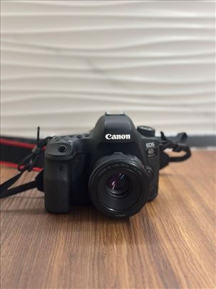 CANON EOS 6D Mark II + objektiv 50mm