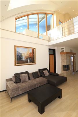 Centar 222m2 , namesten lux, ID 10617-1