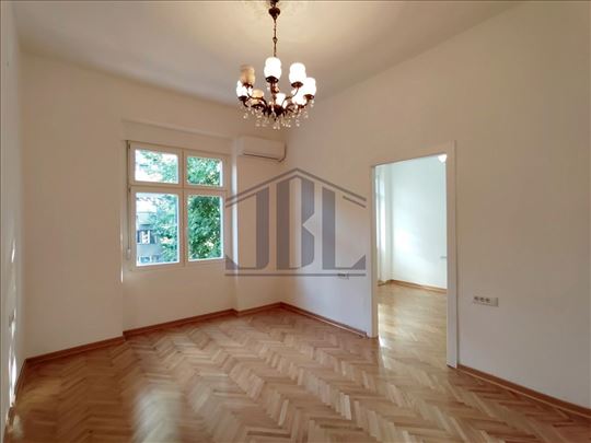Kancelarije za izdavanje, Cara Dušana, 70m2, ID262