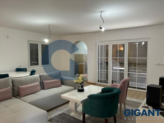 Resnik, 216m2, pr/2, eg 