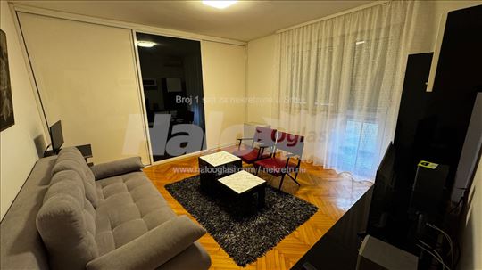 Izdavanje stana Cara Dušana 55m2, Zemun