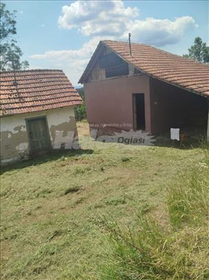 Na prodaju kuća i plac u Gornjoj Bresnici kod Čačk