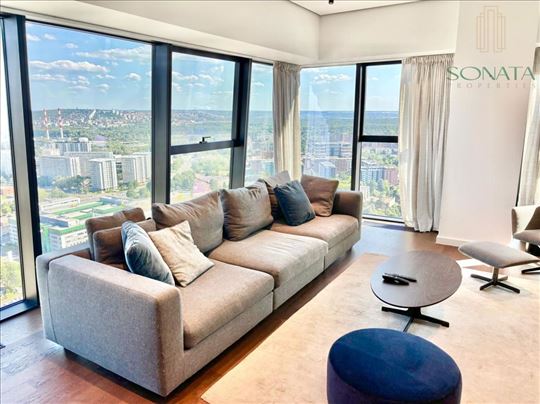 Lux 4.0 stan u Kuli West sa 2 garažna mesta