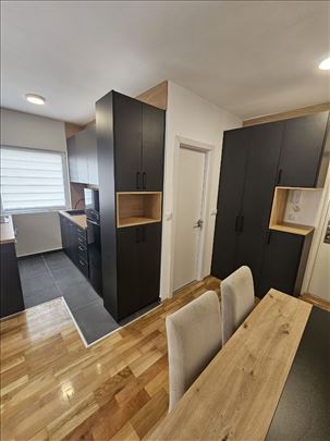 Novogradnja, parking, niske režije