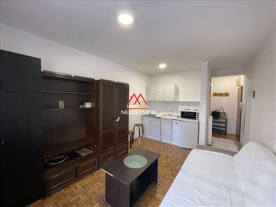Top ponuda garsonjera – 22m2 -Novosadskog Sajma