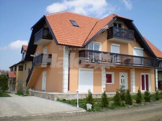 Zlatibor kompletno namešten stan 36 kvadrata