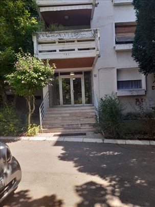 Banovo brdo, Beogradskog bataljona, 150m2 - T+L