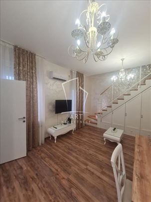 Duplex, lux stan ID#15938