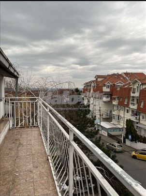 Izdavanje stana u Žarkovu, kod Vera