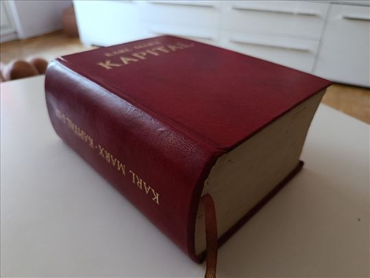 Kapital I-III, Kritika političke ekonomije