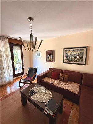 Na prodaju stan – Vidikovački venac | 69 m² ukupno
