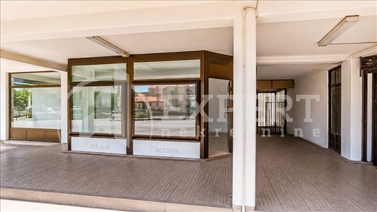 Odličan lokal u centru, 30m2