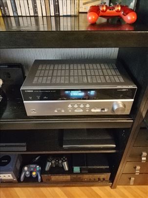 Yamaha RX-V477 – 5.1 Mrežni 4K AV Risiver