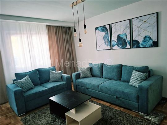 Bezanijska kosa 2, LUX, 70m2, vpr, namesten