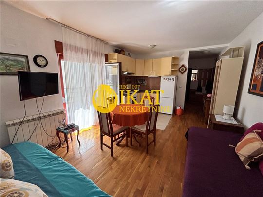 Đeram pijaca, Đevđelijska 45m2, jednoiposoban stan