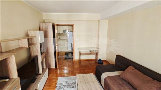 Dvosoban 66m2 Ulcinjska
