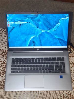 HP 470 G9 / i7-1255U / 16GB / 512GB SSD / 17.3