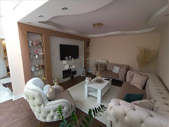 Novi Banovci, Kablar, duplex od 90 m2 sa terasom