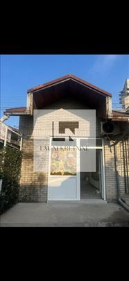 OdliČna Lokacija – Lokal 50 m² na dva nivoa, Bogos