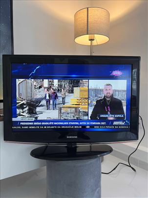 Samsung LCD TV sa daljinskim/ odlican/ iz Austrije