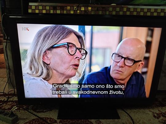 SONY LCD TV KDL-40p5650
