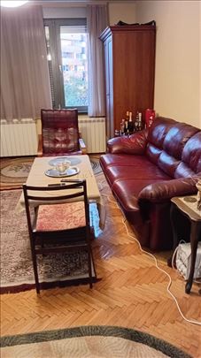 Zvezdara-Gradska bolnica-104m2- uknjižen -terasa 