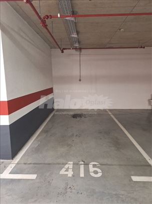 Garažno mesto u Petici