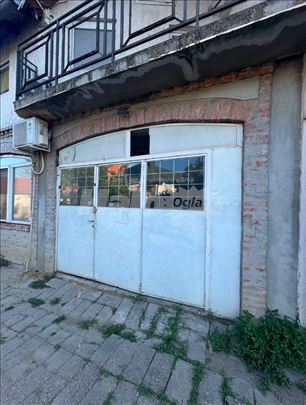 Prodajem Garazu u Zemunu