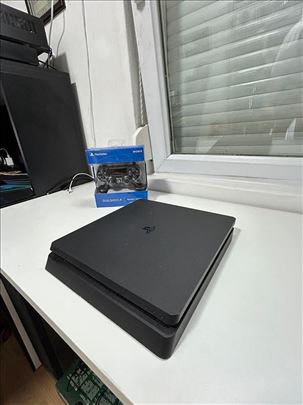 Sony Playstation 4 Slim Cipovana